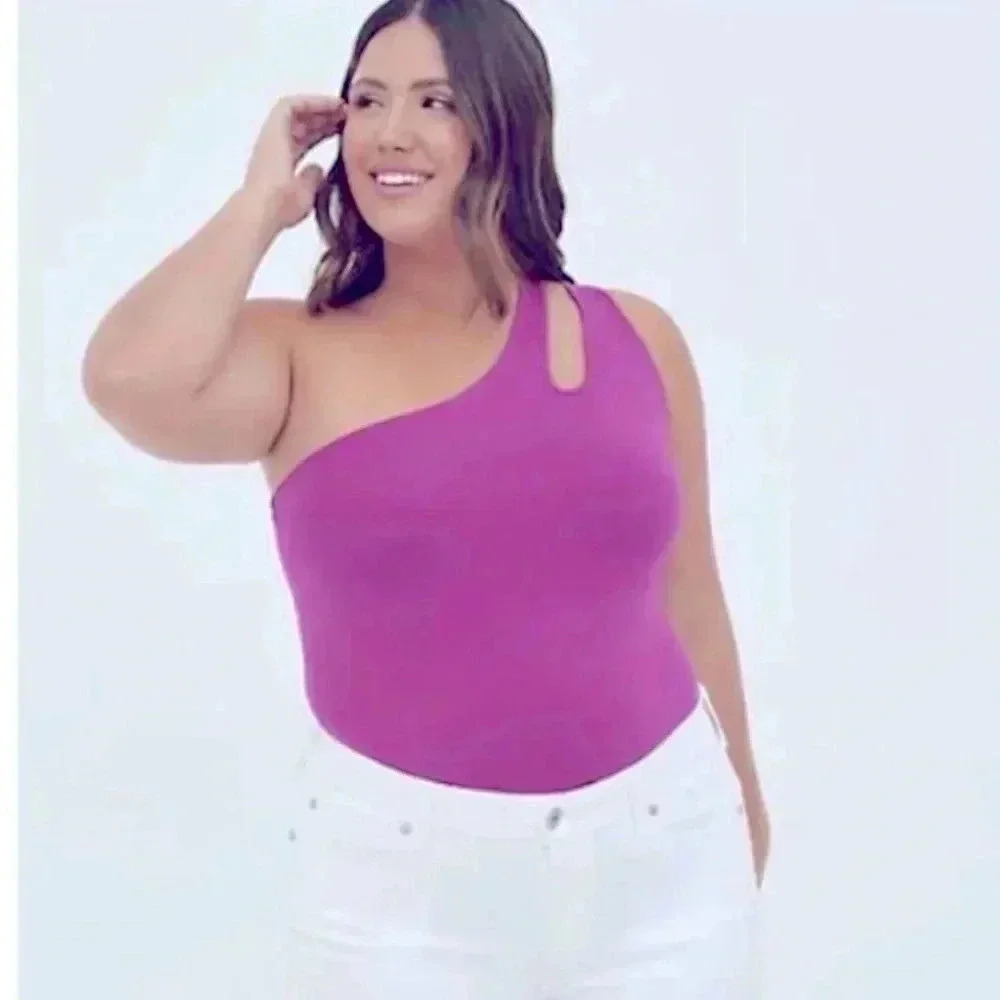 TORRID Size 3 Berry  /Purple One Shoulder Cut Out Foxy Tank NWT
